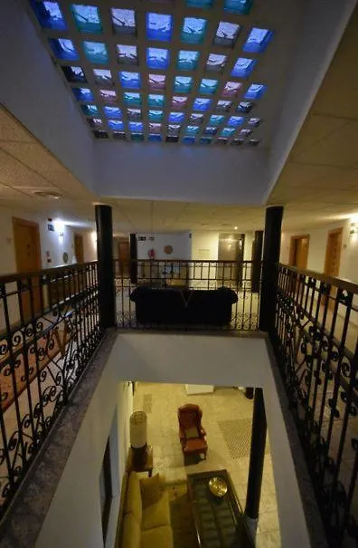 Hotel Montesión Lucainena de las Torres 0*,  España